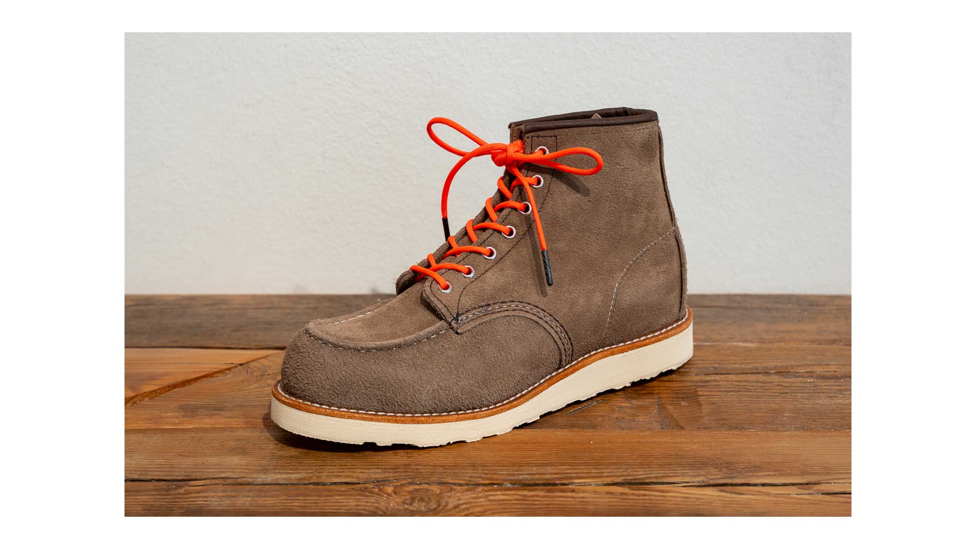 Pisgah / 6-7 Eyelets / Neon Orange