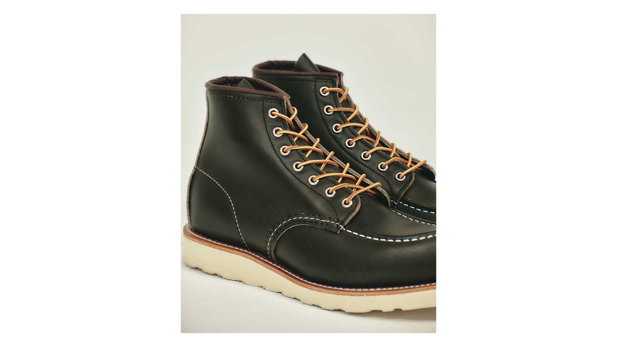 Moc Toe 8180